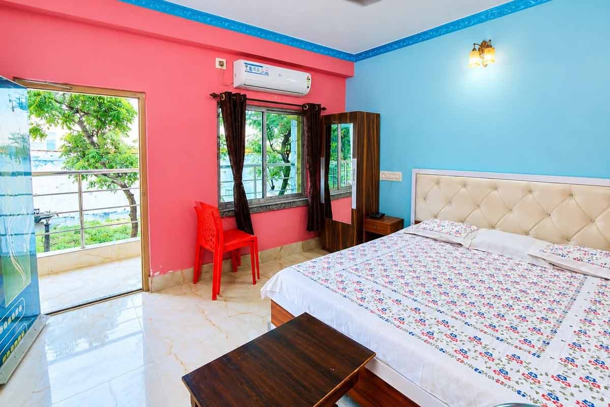 Deluxe room at Taki River View Guest House